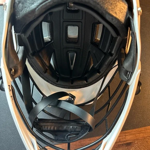 Cascade Youth Lacrosse Helmet - Picture 5 of 6